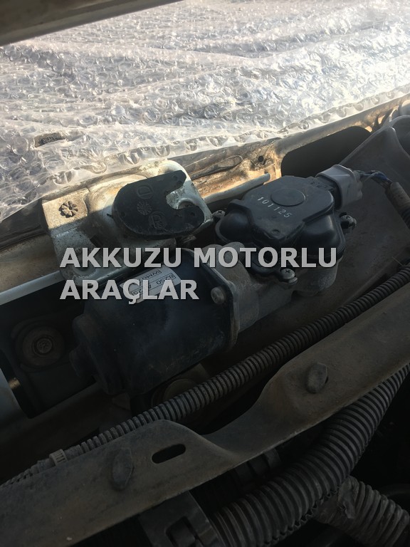 MİTSUBİSHİ L200 CR ÇIKMA SİLGİ MOTORU