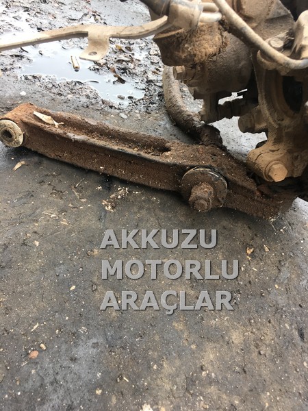 SUZUKİ ALTO ÇIKMA TABLA -