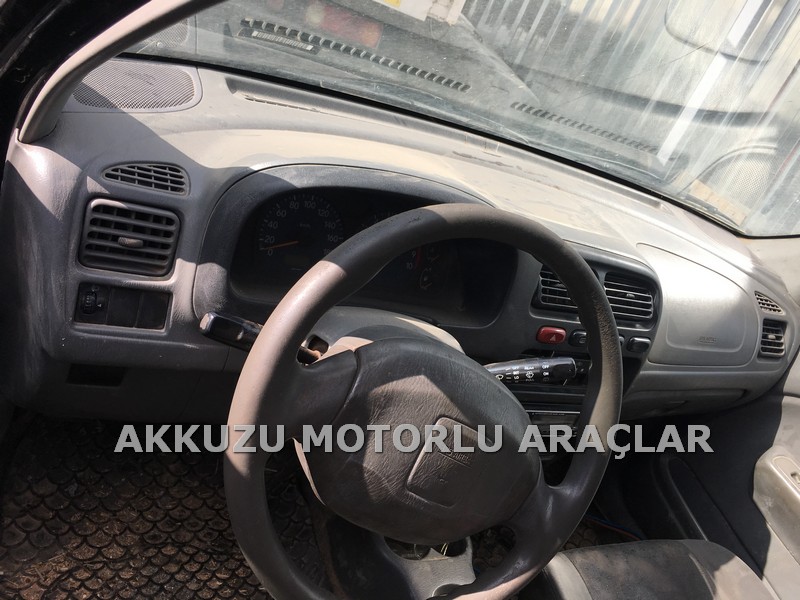 SUZUKİ ALTO ÇIKMA GÖĞÜSLÜK -