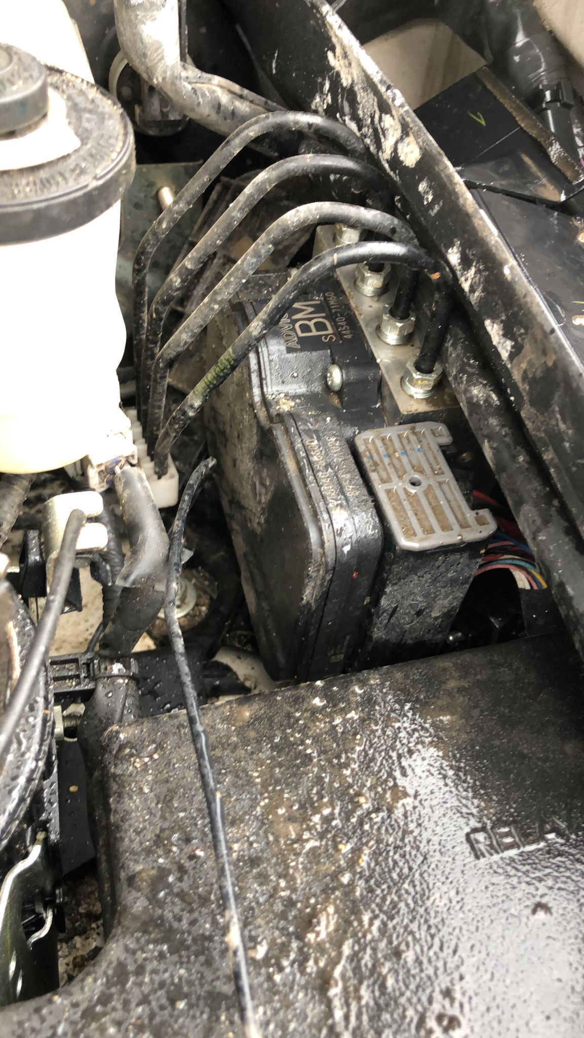 HILUX 2020-2023 ABS BEYNİ -X14042025-2
