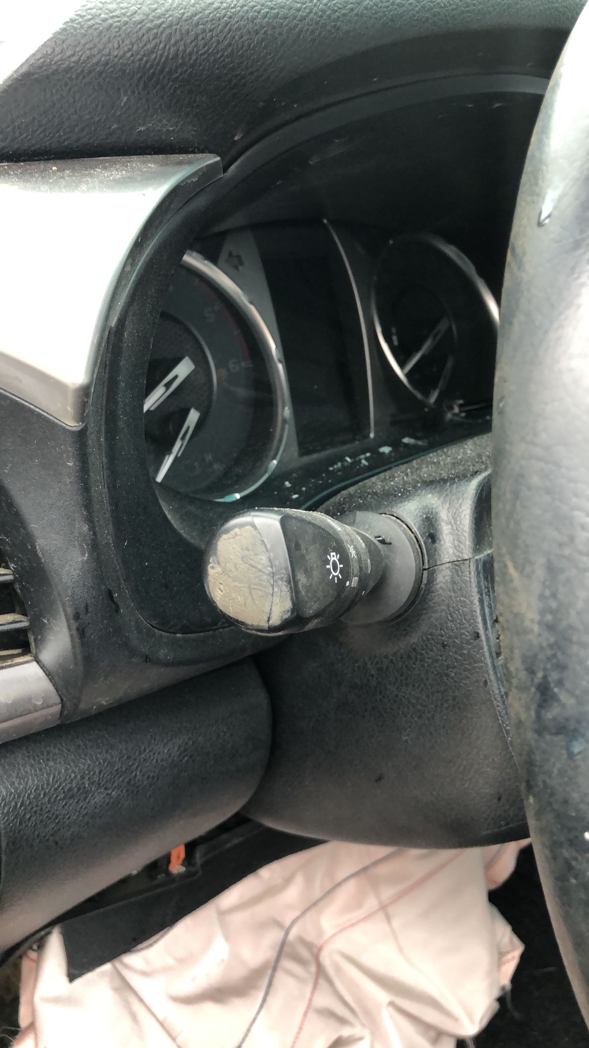 TOYOTA HİLUX 2020-2023 SİNYAL KOLU -X14042025-37