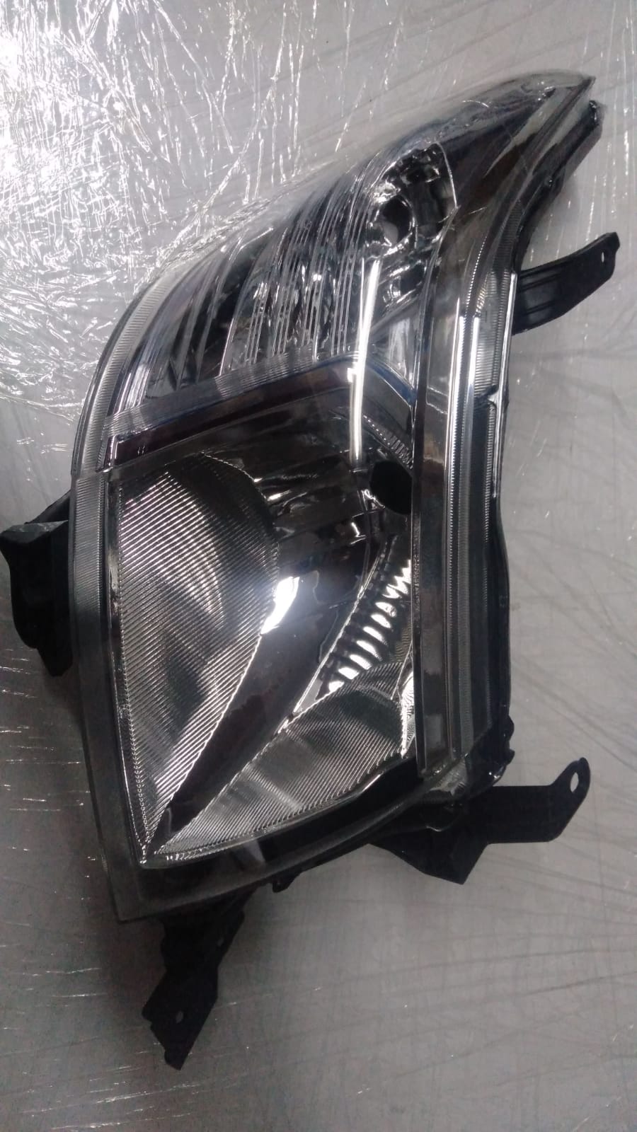 TOYOTA HİLUX SAĞ SOL FAR -X14042025-85