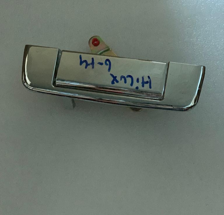 TOYOTA HİLUX KROM BAGAJ AÇMA -X14042025-127
