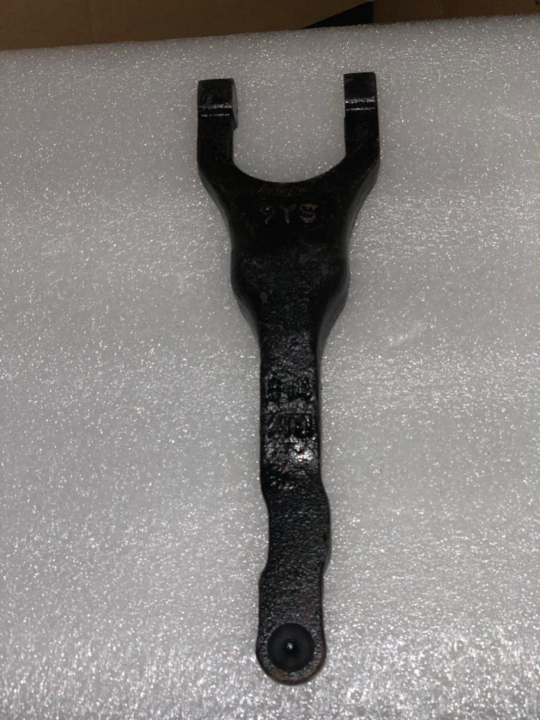 TOYOTA HİLUX DEBRİYAJ ÇATALI -X14042025-195