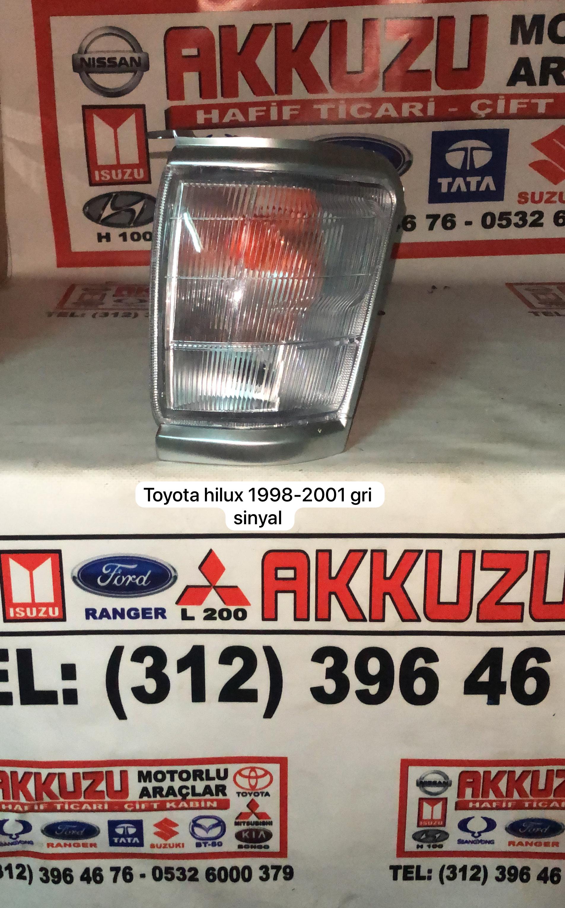 TOYOTA HİLUX GRİ SİNYAL -X14042025-252