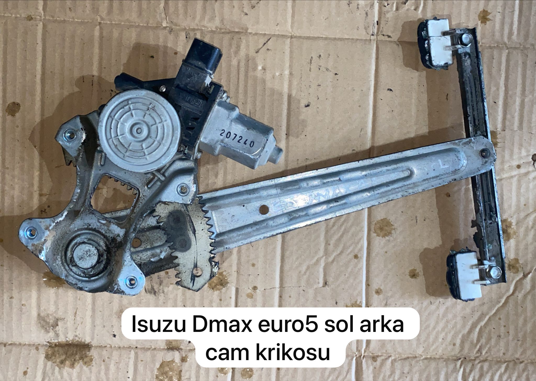 ISUZU DMAX SOL ARKA CAM KRİKOSU -X14042025-469