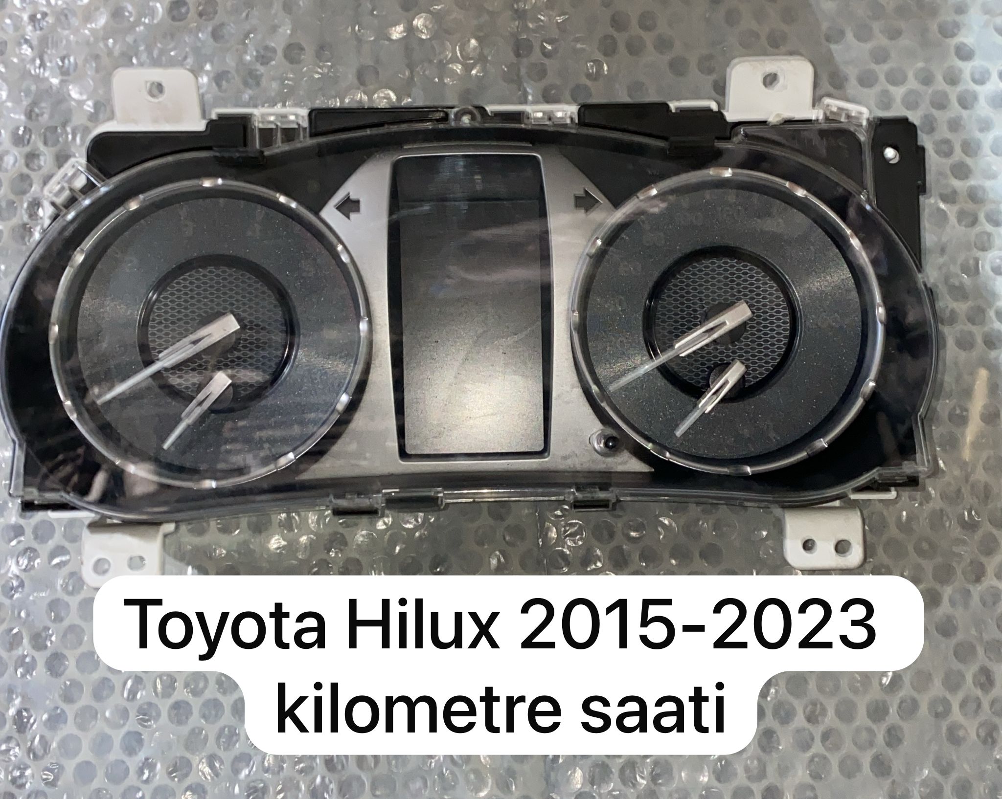 TOYOTA HİLUX 2015-2023 KİLOMETRE SAATİ -X14042025-652