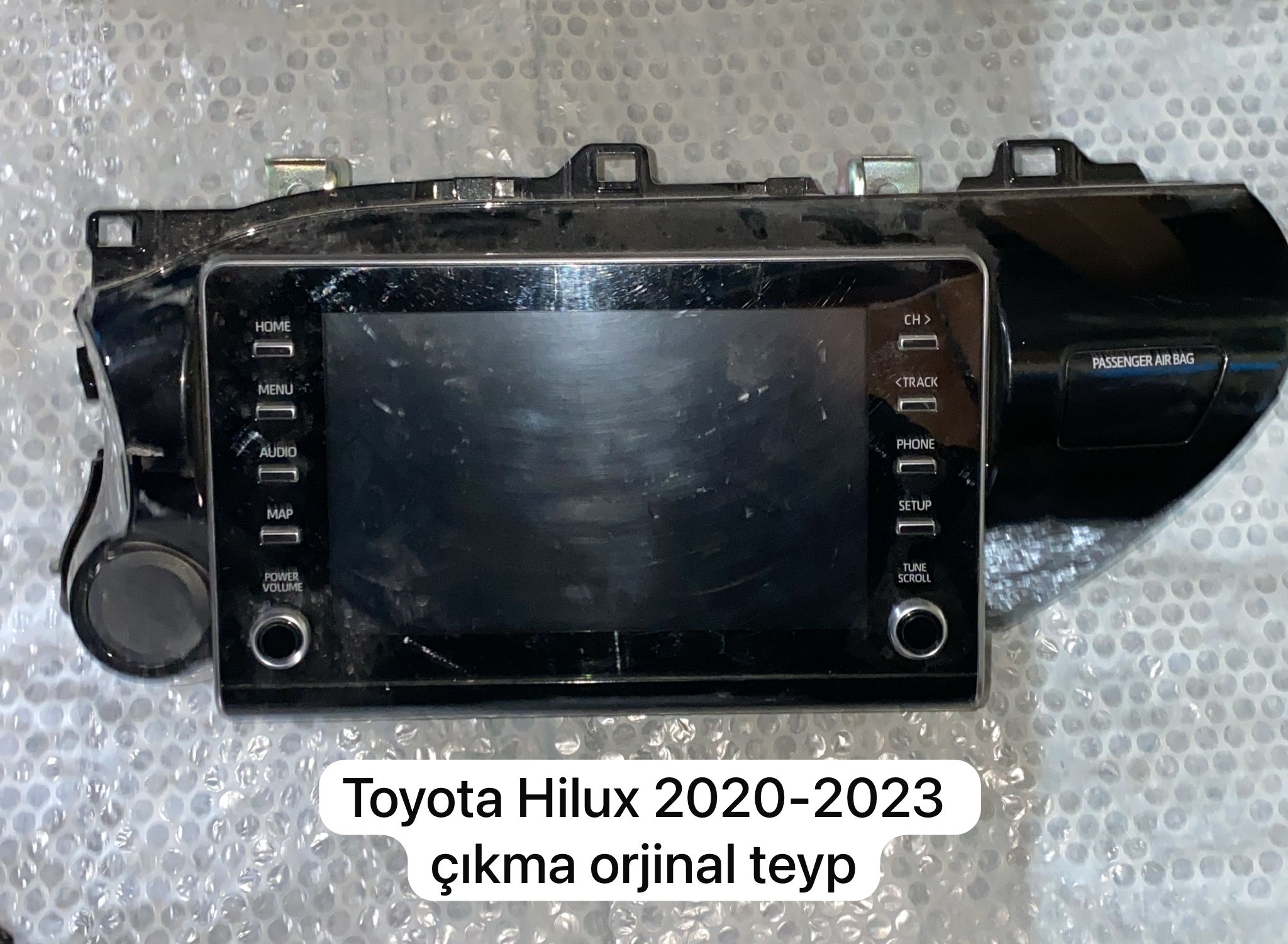 TOYOTA HİLUX 2020-2023 ÇIKMA ORJİNAL TEYP -X14042025-653
