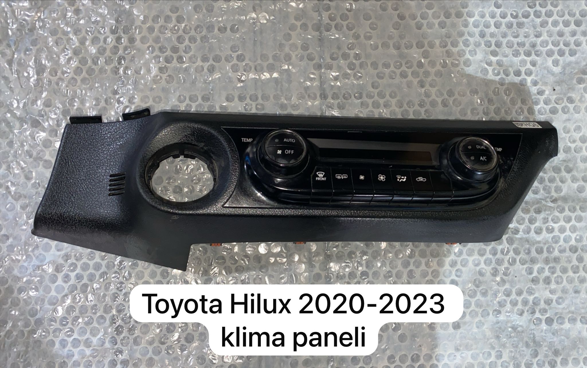 TOYOTA HİLUX 2020-2023 KLİMA PANELİ -X14042025-658