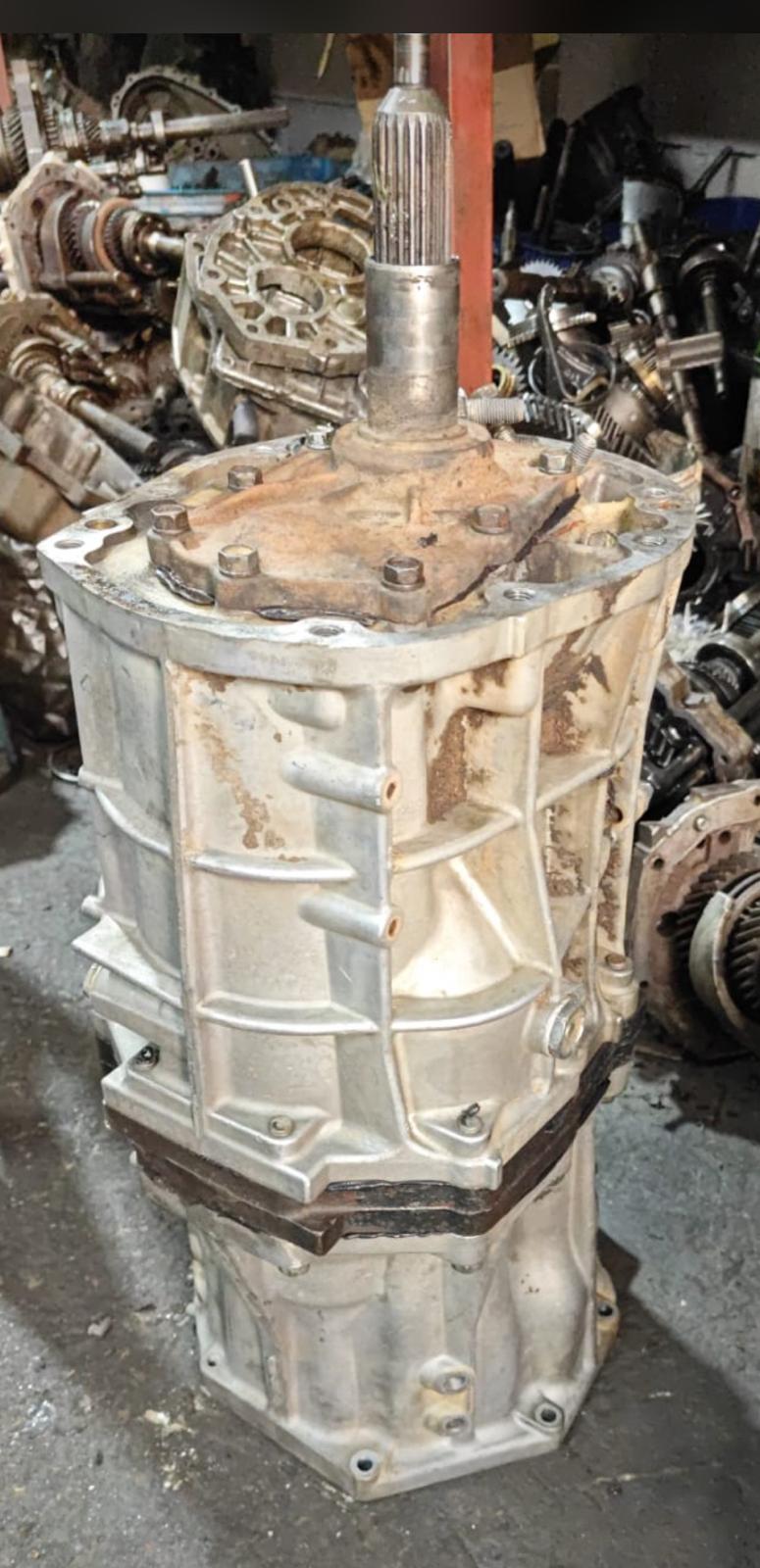 TOYOT HİLUX 4*4 MANUEL VİTES ŞANZUMAN -X14042025-875