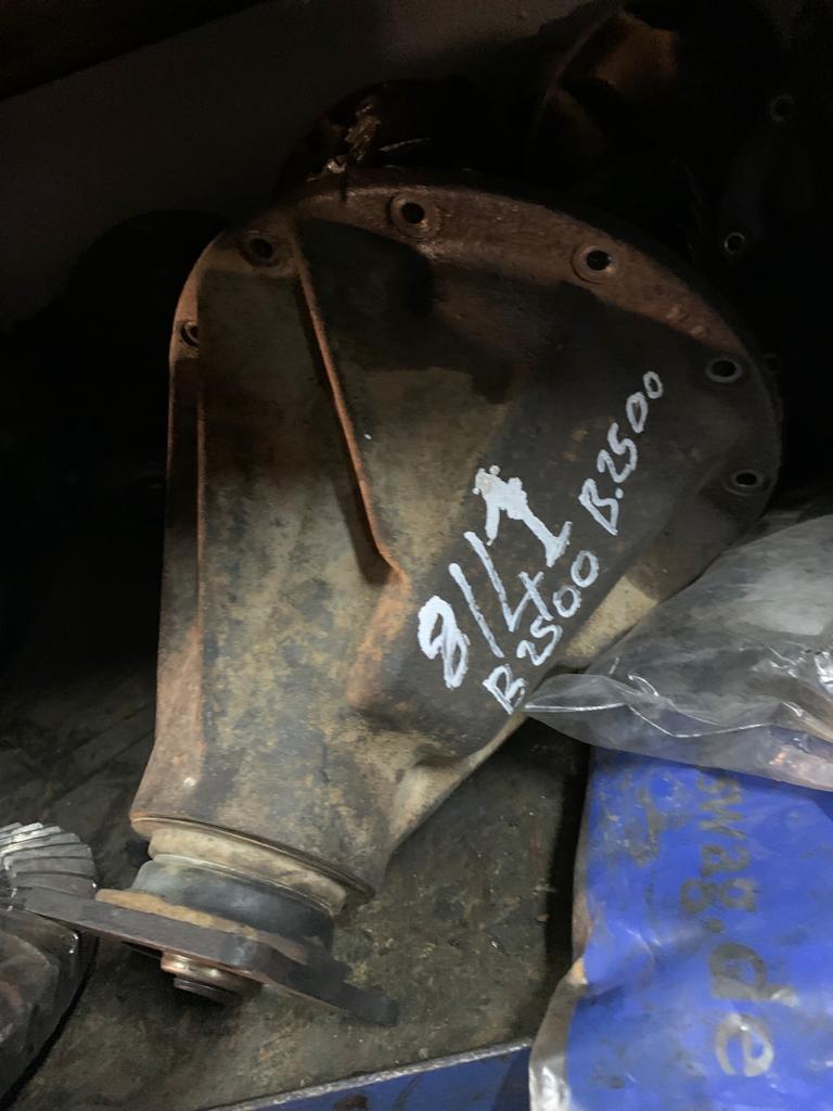 MAZDA B2500 ÇIKMA DEFRANSİYEL