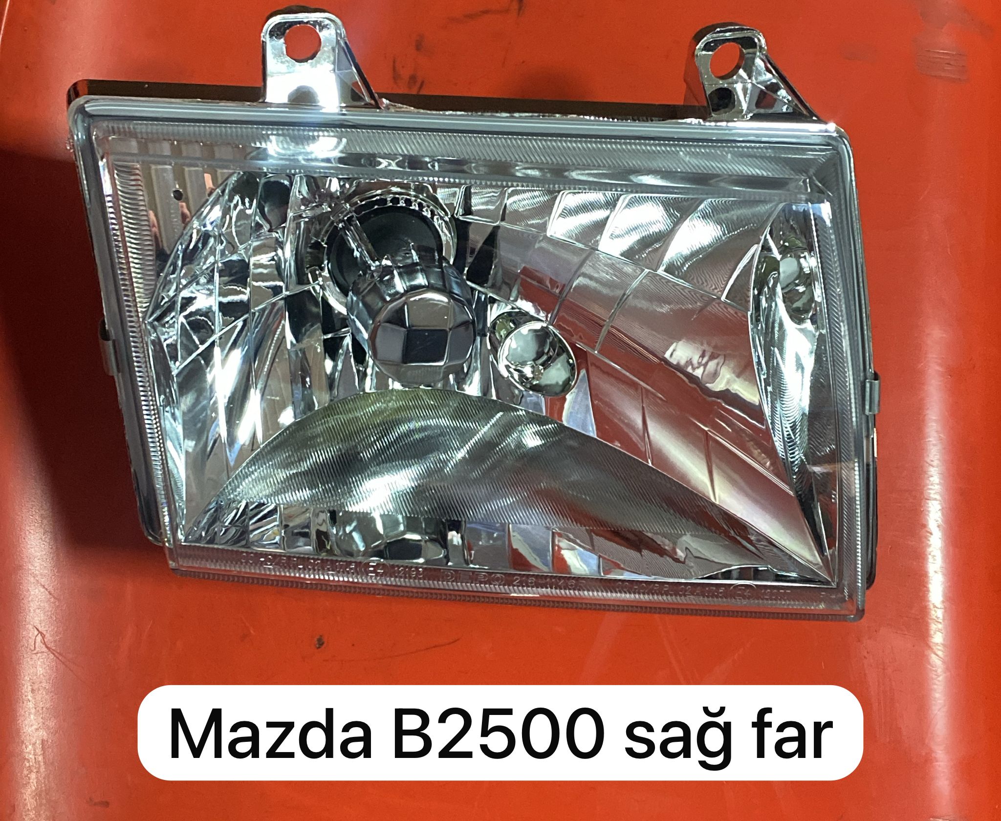 MAZDA B2500 ORJİNAL SAĞ FAR -X14042025-1392