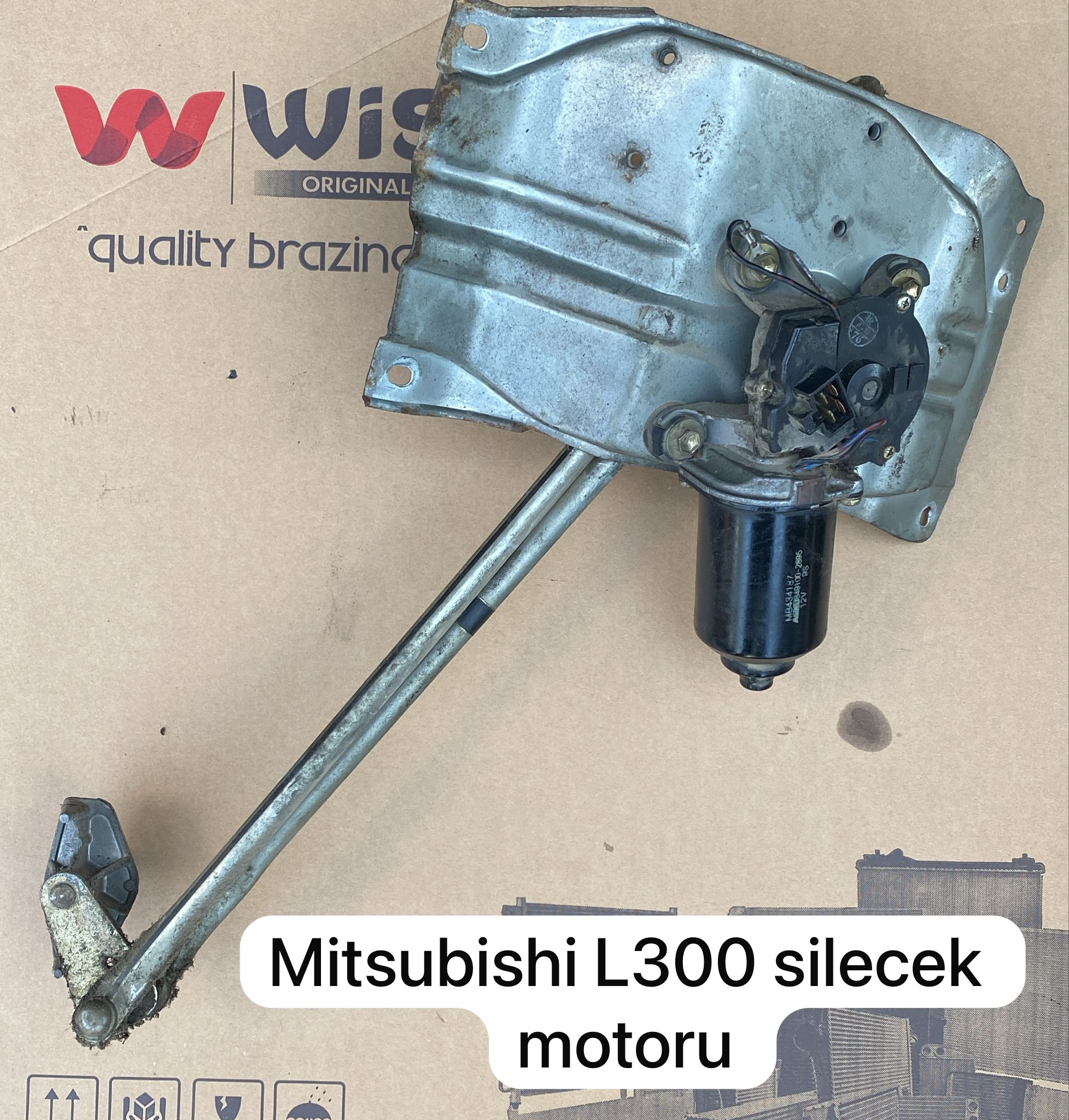MİTSUBİSHİ L300 SİLECEK MOTORU -X14042025-1271