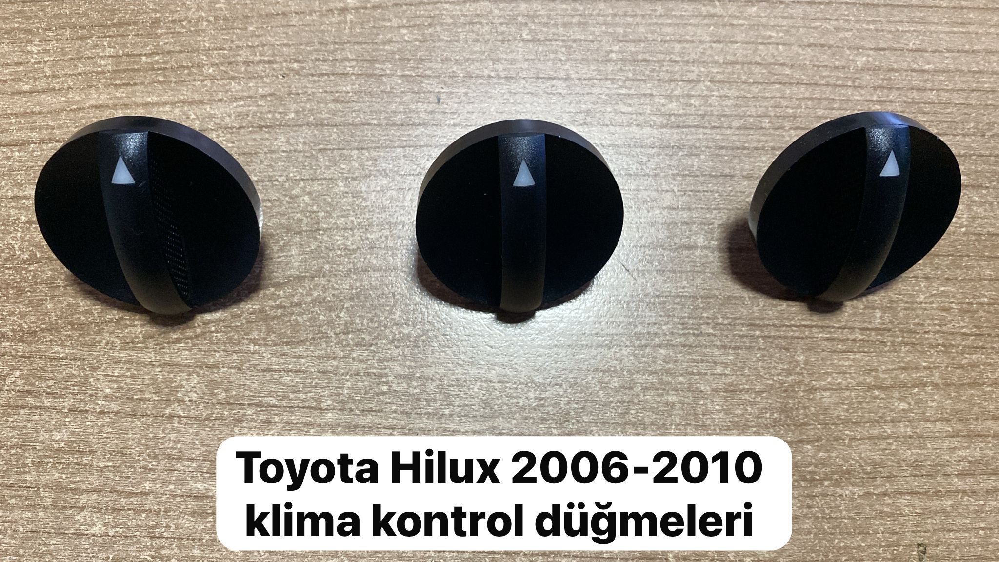 TOYOTA HİLUX 2006-2010 KLİMA KONTROL DÜĞMELERİ -X14042025-2639