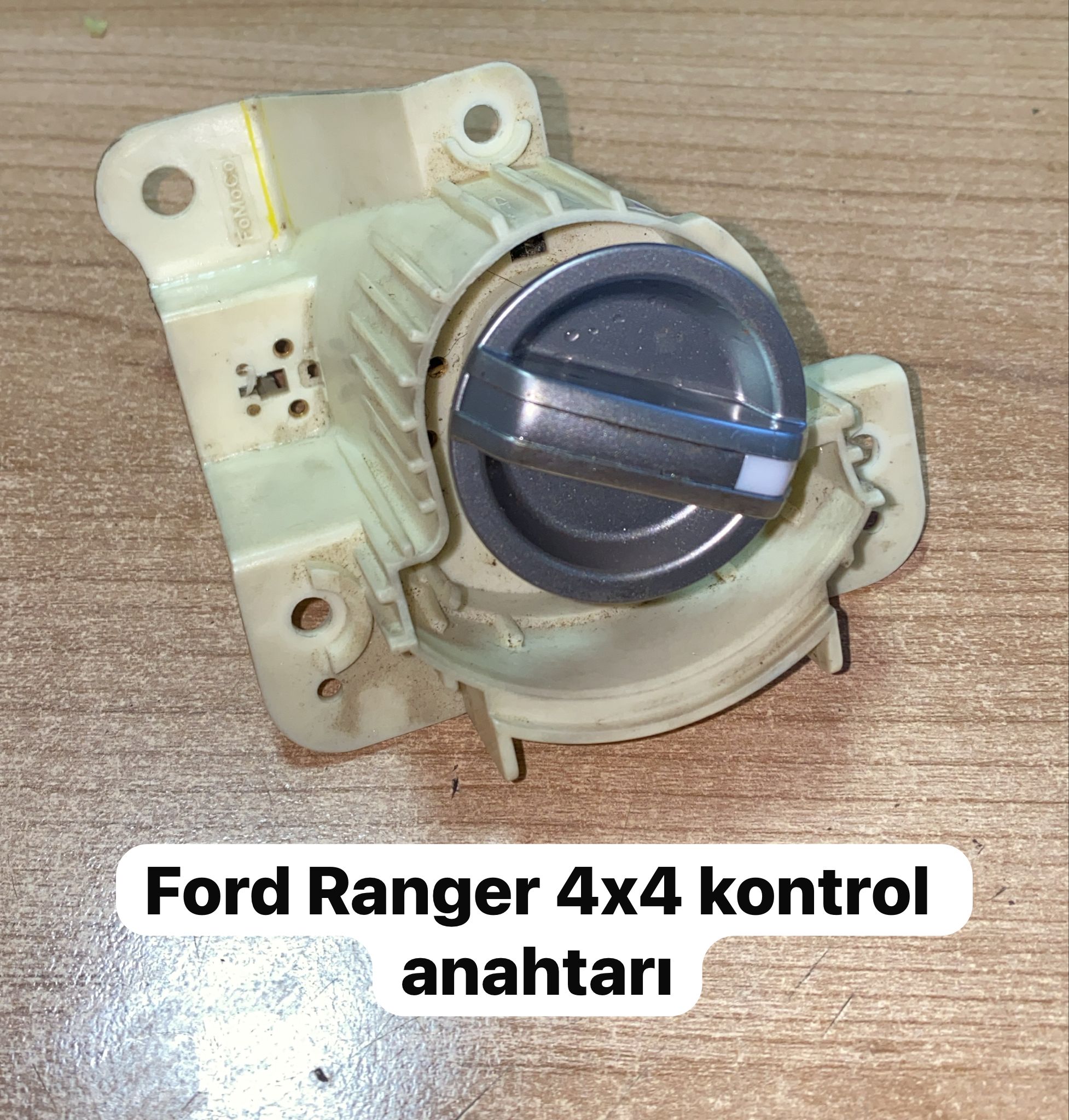 FORD RANGER 4*4 KONTROL ANAHTARI -X14042025-2991