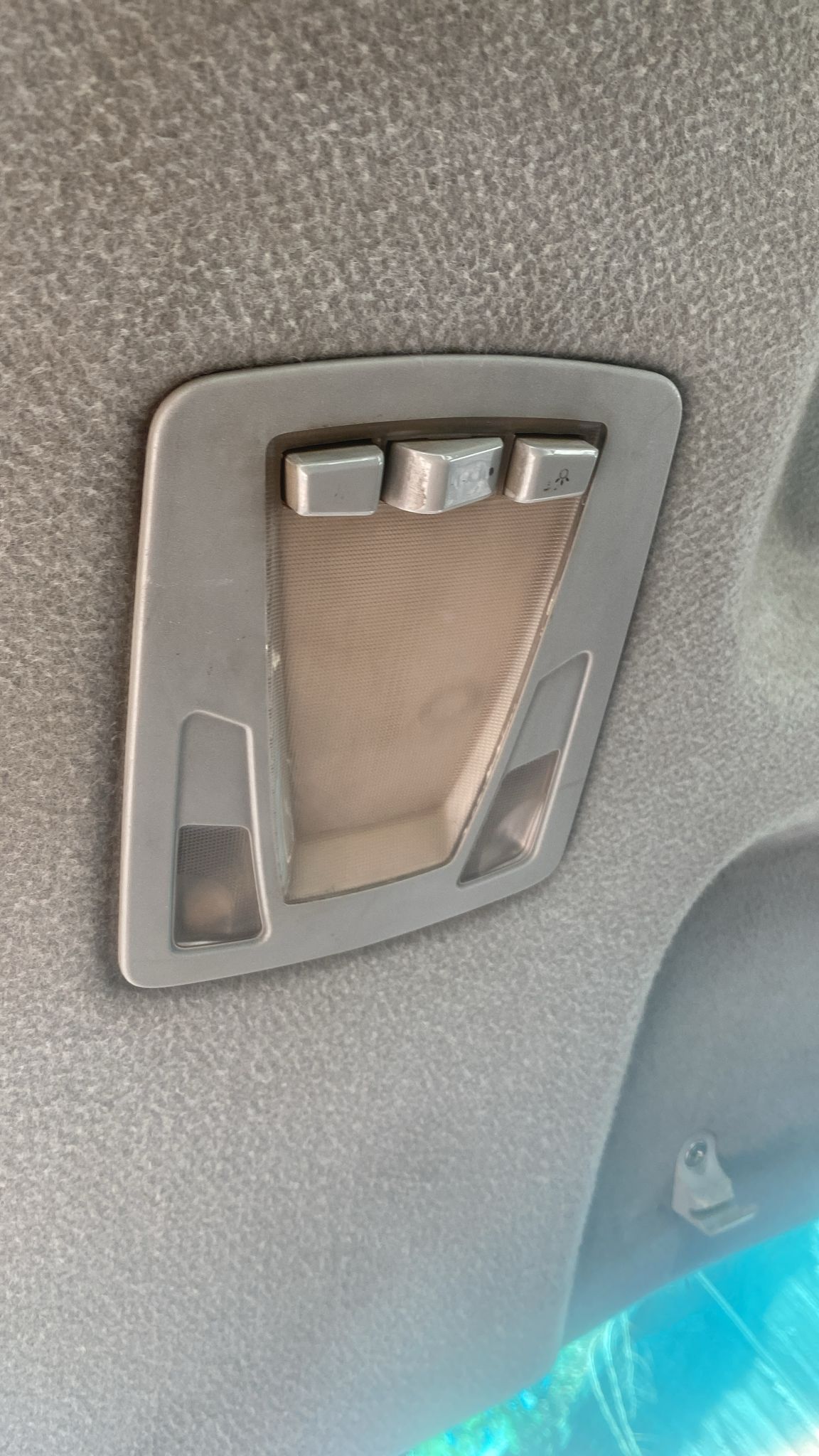 TATA XENON ÖN TAVAN LAMBASI -X14042025-2473