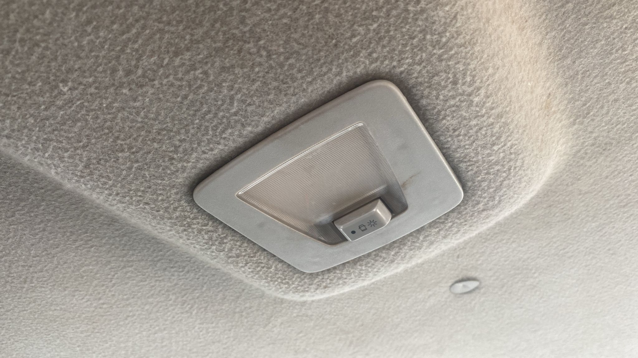 TATA XENON ARKA TAVAN LAMBASI -X14042025-2475