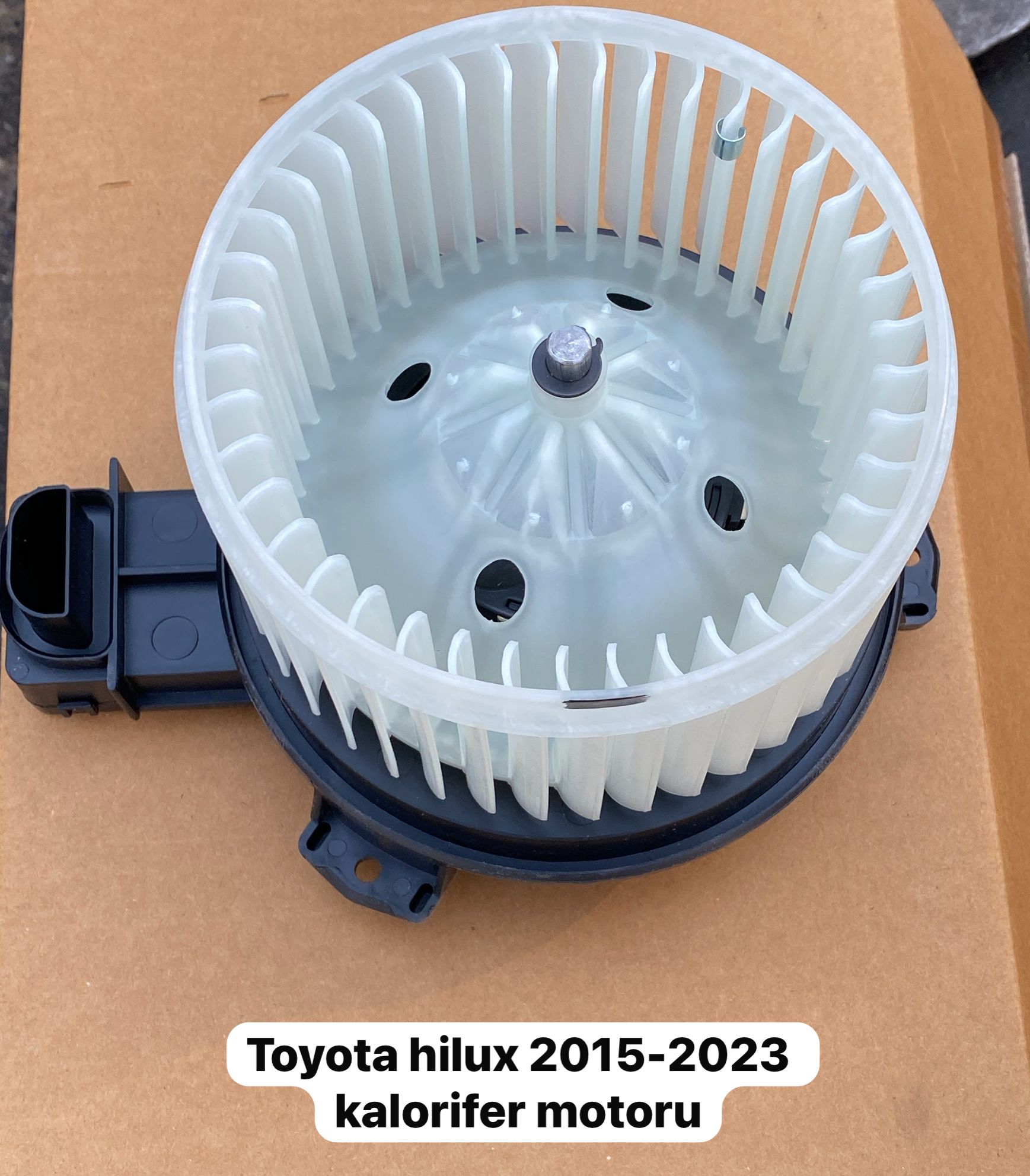 TOYOTA HİLUX 2015-2023 KALORİFER MOTORU -X14042025-2549