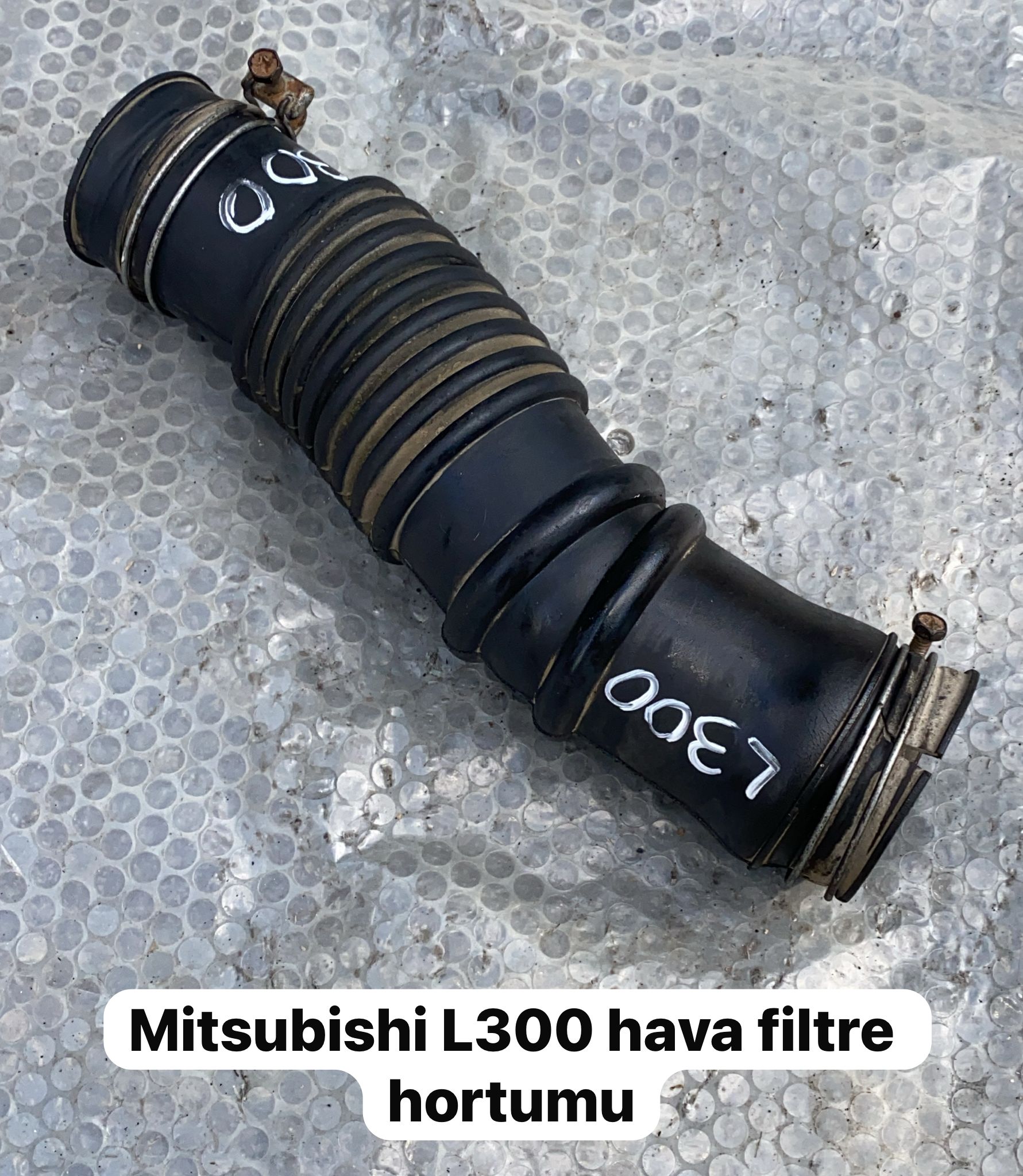 MİTSUBİSHİ L300 HAVA FİLTRE HORTUMU -X14042025-2644
