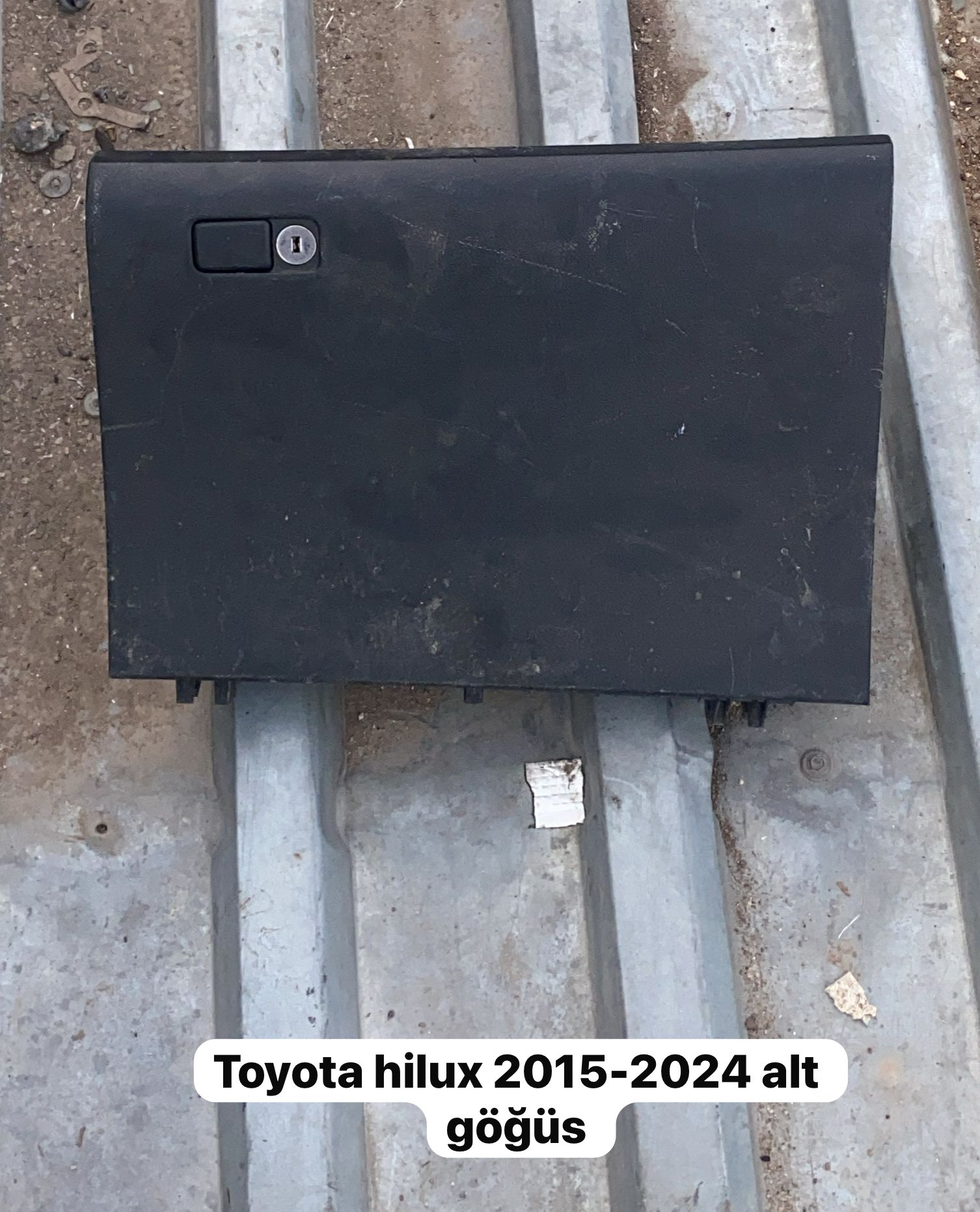 TOYOTA HİLUX 2015-2024 ALT GÖĞÜS -X14042025-4487
