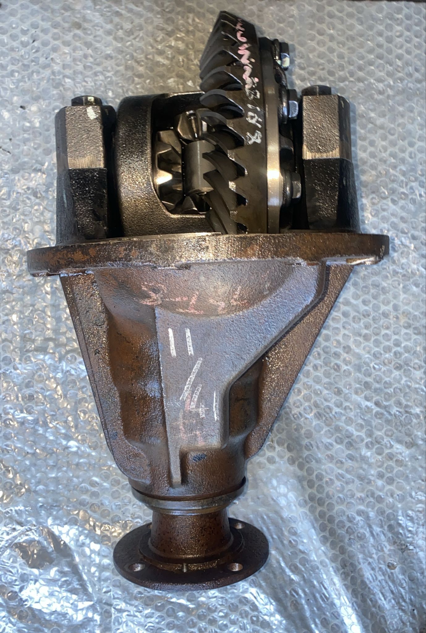 FORD RANGER ARKA KİLİTLİ DEFRANSİYEL -X14042025-5115