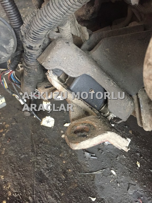 ISUZU DMAX EURO5 ÇIKMA MOTOR KULAĞI -X14042025-5190