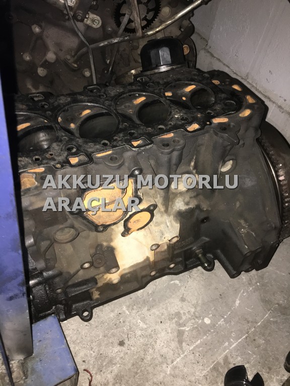 NİSSAN NAVARA ÇIKMA MOTOR BLOĞU -X14042025-5225