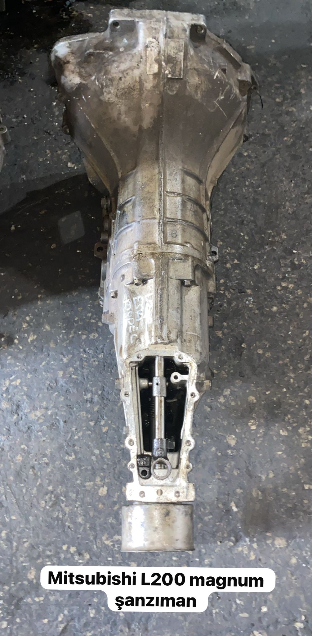 MİTSUBİSHİ L200 MAGNUM ORJİNAL ŞANZUMAN -X14042025-5320