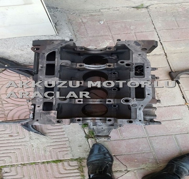 HYUNDAİ STAREX CRDİ ÇIKMA MOTOR BLOĞU